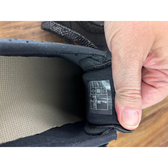 Women's SAS Black Leather Lace-Up Sneakers Size 7 - Picture 13 of 13